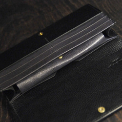 黒猫の長財布（表革：VACCHETTA800、仮セット猫目：ブルーeyes）約253ｇ 猫目選べます♪ 4枚目の画像