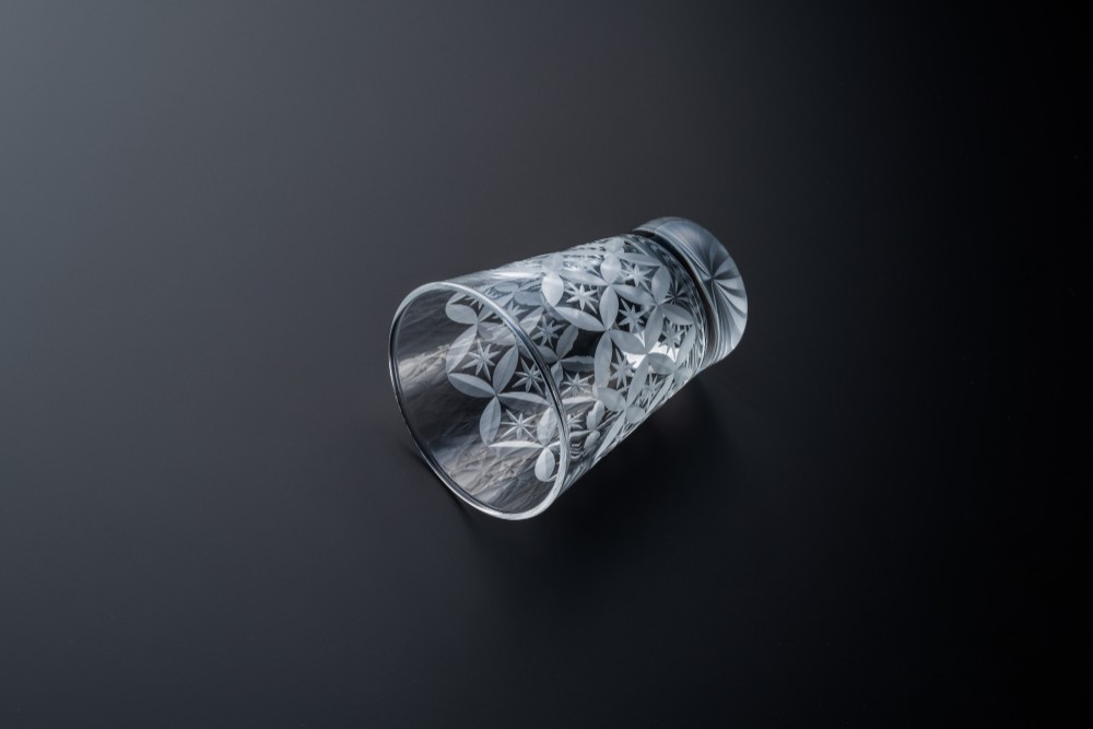 東京切子（花切子）ぐいのみ　新「輝七宝」～かがやきしっぽう～