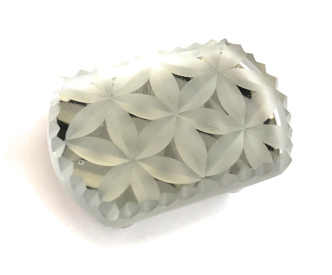 東京切子(花切子）帯留め　六花　クリアー