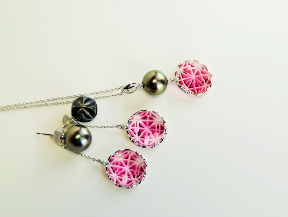 KILIKO JEWELRY(東京切子）ピアス/ルーセント　麻乃葉　金赤　雅七宝パール｜詳細画像