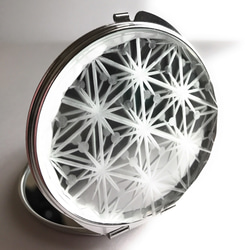 東京切子 (Hana Kiriko) Compact Mirror Chiyogami Futuristic Silver 第1張的照片