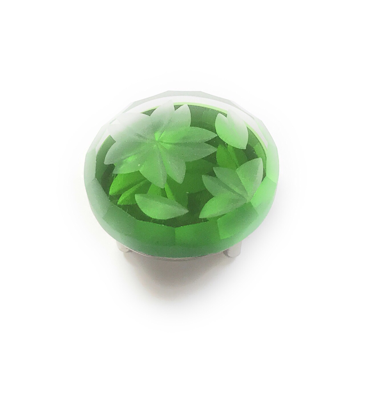 東京切子帯留め Reflection　桜舞　ライトグリーン