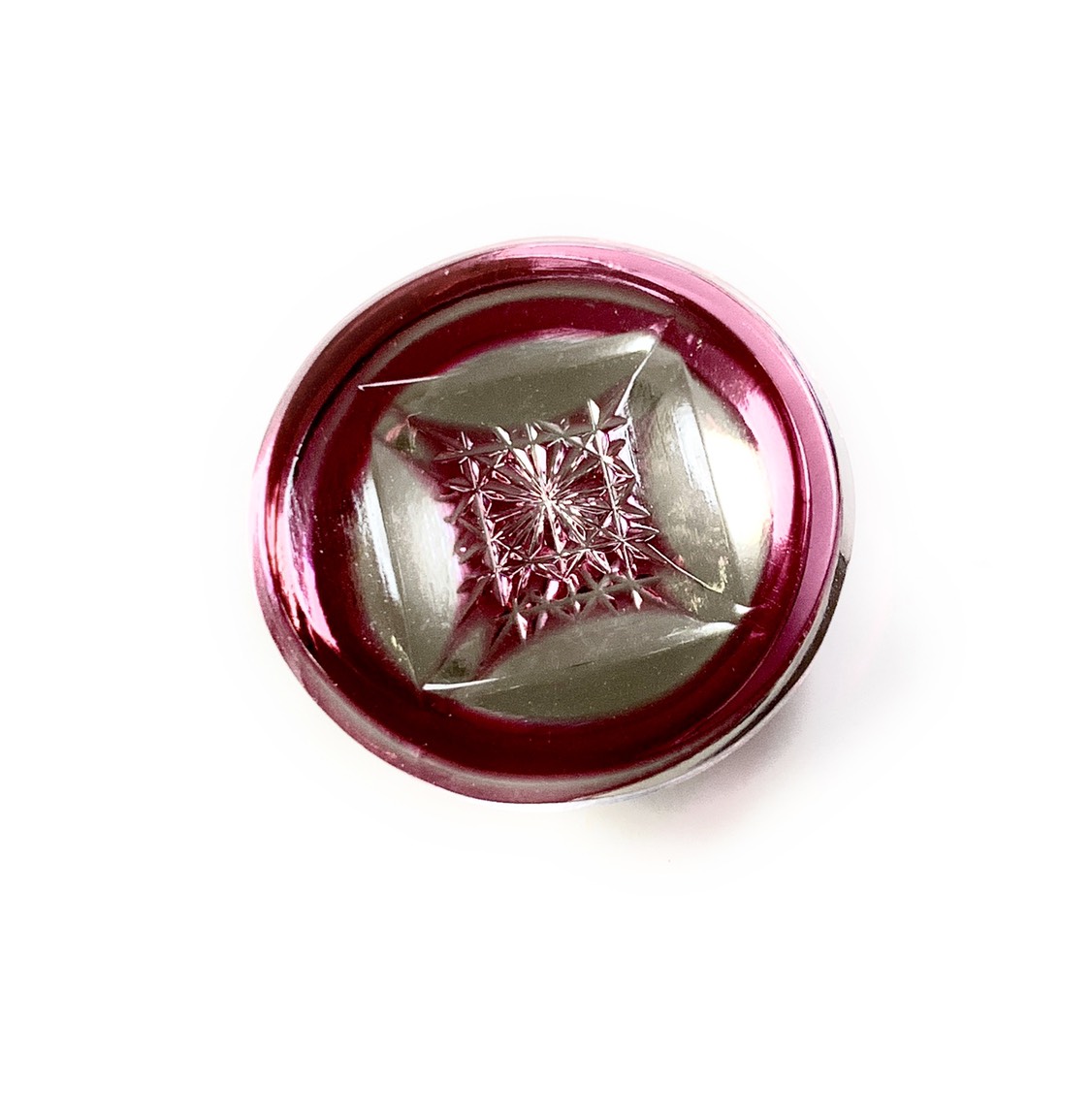 東京切子帯留め　菊七宝　ライト金赤