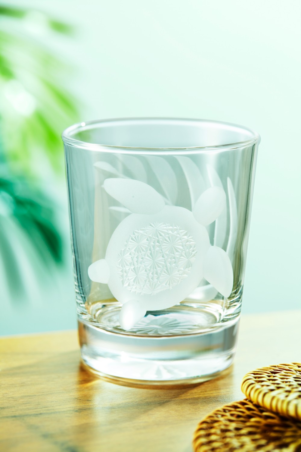 ハワイアンスタイル　東京切子（花切子）ロックグラス　ホヌ‐菊つなぎ