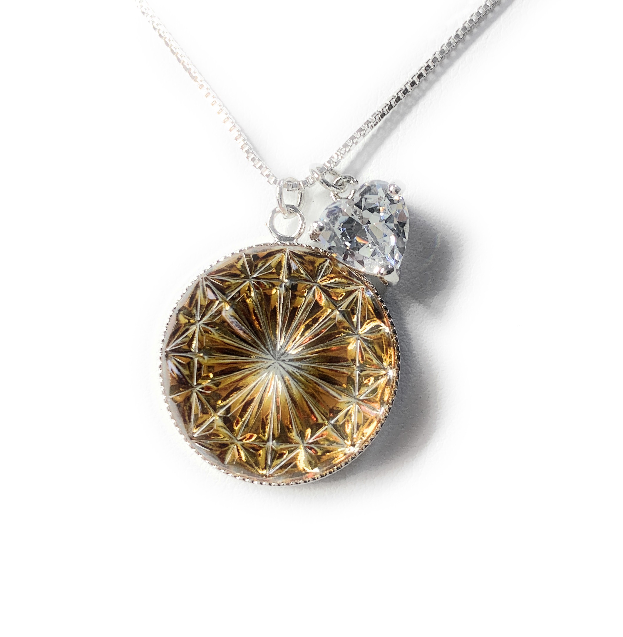 東京切子ネックレス　菊　アンバー　ハート 19,272円