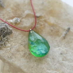 △ ▶ ▽ Umino Glass SEAGLASS PENDANT -T- 第1張的照片