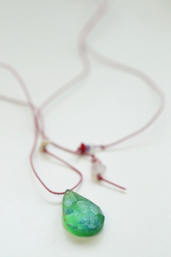 △ ▶ ▽ Umino Glass SEAGLASS PENDANT -T- 第2張的照片