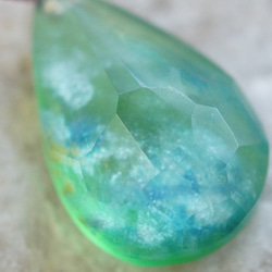 △ ▶ ▽ Umino Glass SEAGLASS PENDANT -T- 第8張的照片