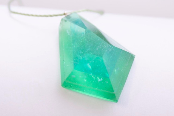 △▶▽ウミノガラス SEAGLASS PENDANT -i- 1枚目の画像