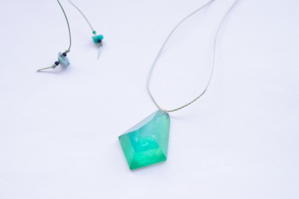 △▶▽ウミノガラス SEAGLASS PENDANT -i- 4枚目の画像