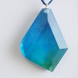 SEAGLASS PENDANT -h- 第3張的照片