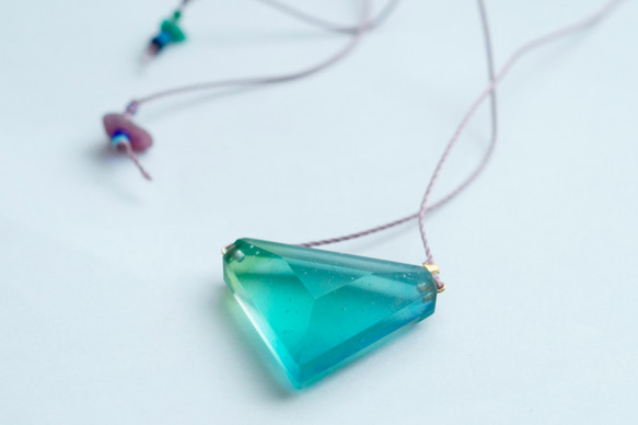 △▶▽ウミノガラス SEAGLASS PENDANT -o- 5枚目の画像