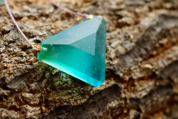 △▶▽ウミノガラス SEAGLASS PENDANT -o- 9枚目の画像