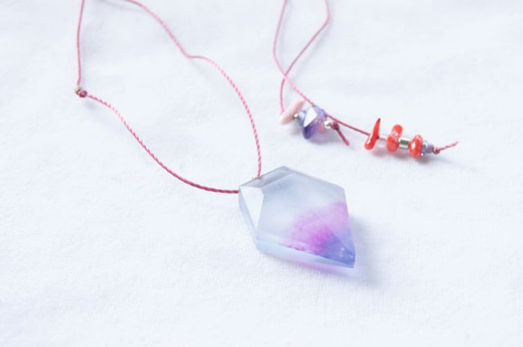 △▶▽ウミノガラス SEAGLASS PENDANT -s- 4枚目の画像