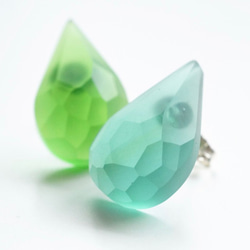 △▶▽ウミノガラス (SeaGlass） ピアス i 3枚目の画像