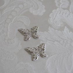 蝶々　シルバーパーツ(2個セット) 1枚目の画像
