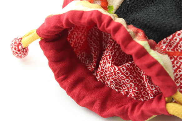 まり巾着　赤絞り 3枚目の画像