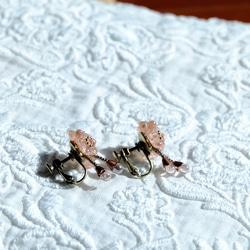 小さな桜のイヤリング　LE-039 4枚目の画像