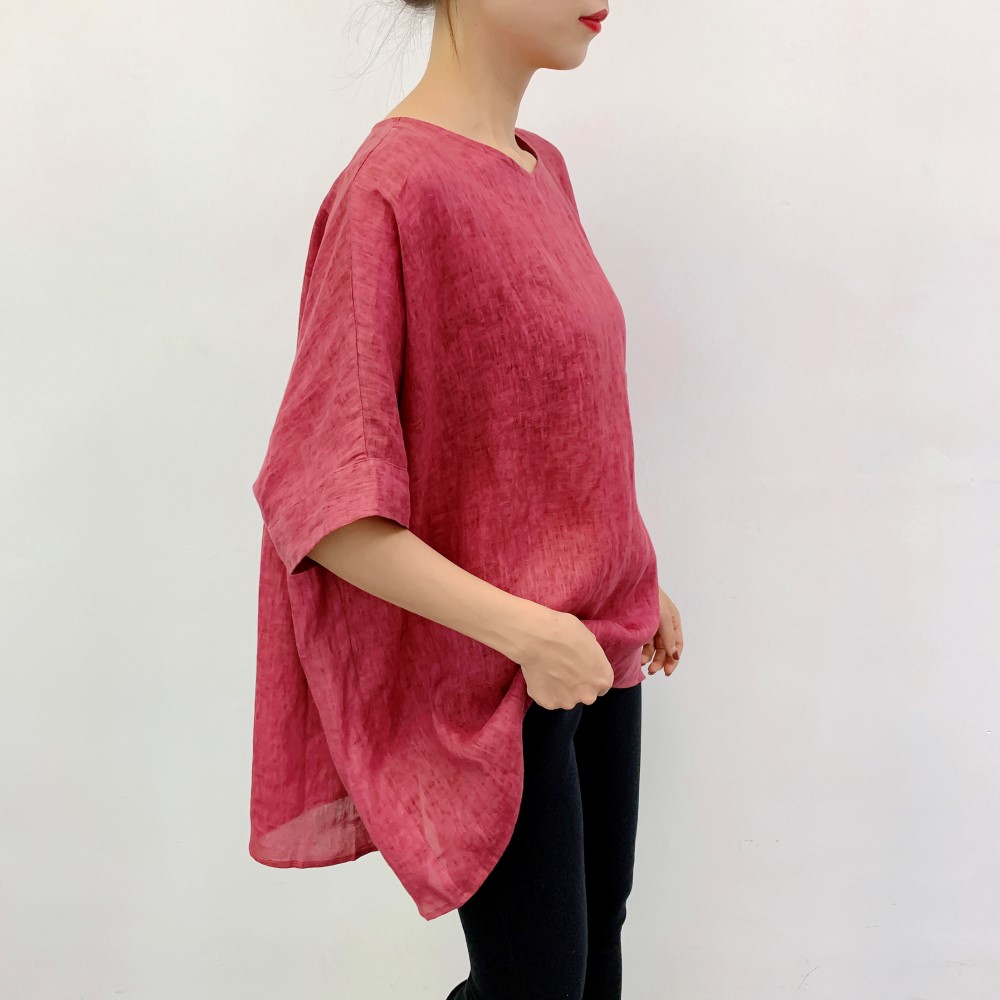 en-enリネン・ムラムラ染め背ギャザー身幅たっぷりプルオーバー・赤 4,921円