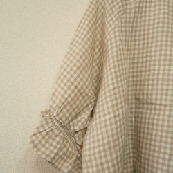 en-enフランスリネン・五分丈袖口ゴムフリル袖・ベージュ×オフホワイトチェック 3枚目の画像