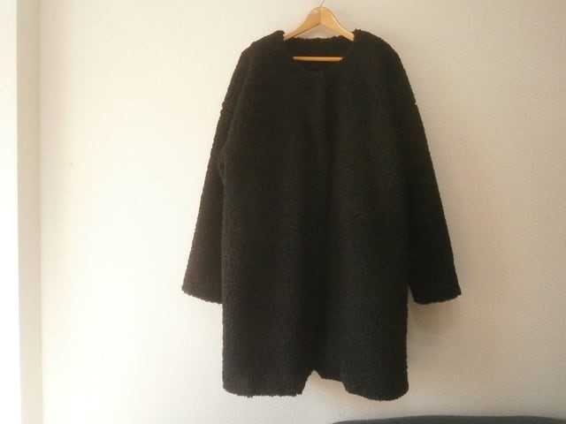 en-en・もこもこループ・エコファー・コート・黒