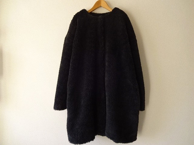en-enフワフワ・エコファー・コート・黒
