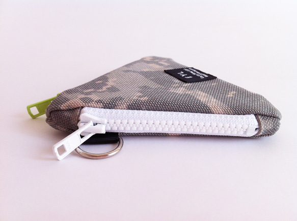 EYL UROKO COIN CASE Nylon Digital Camo 4枚目の画像