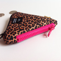 EYL Triangle Coin Purse "Leopard"（受注制作） 3枚目の画像