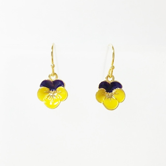 *《金具が選べるピアス》　viola -yellow- 3枚目の画像