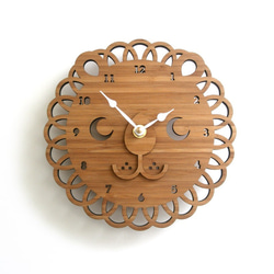 Modern Lion Bamboo Wall Clock, Wooden Clock, Kids Room Decor 第1張的照片