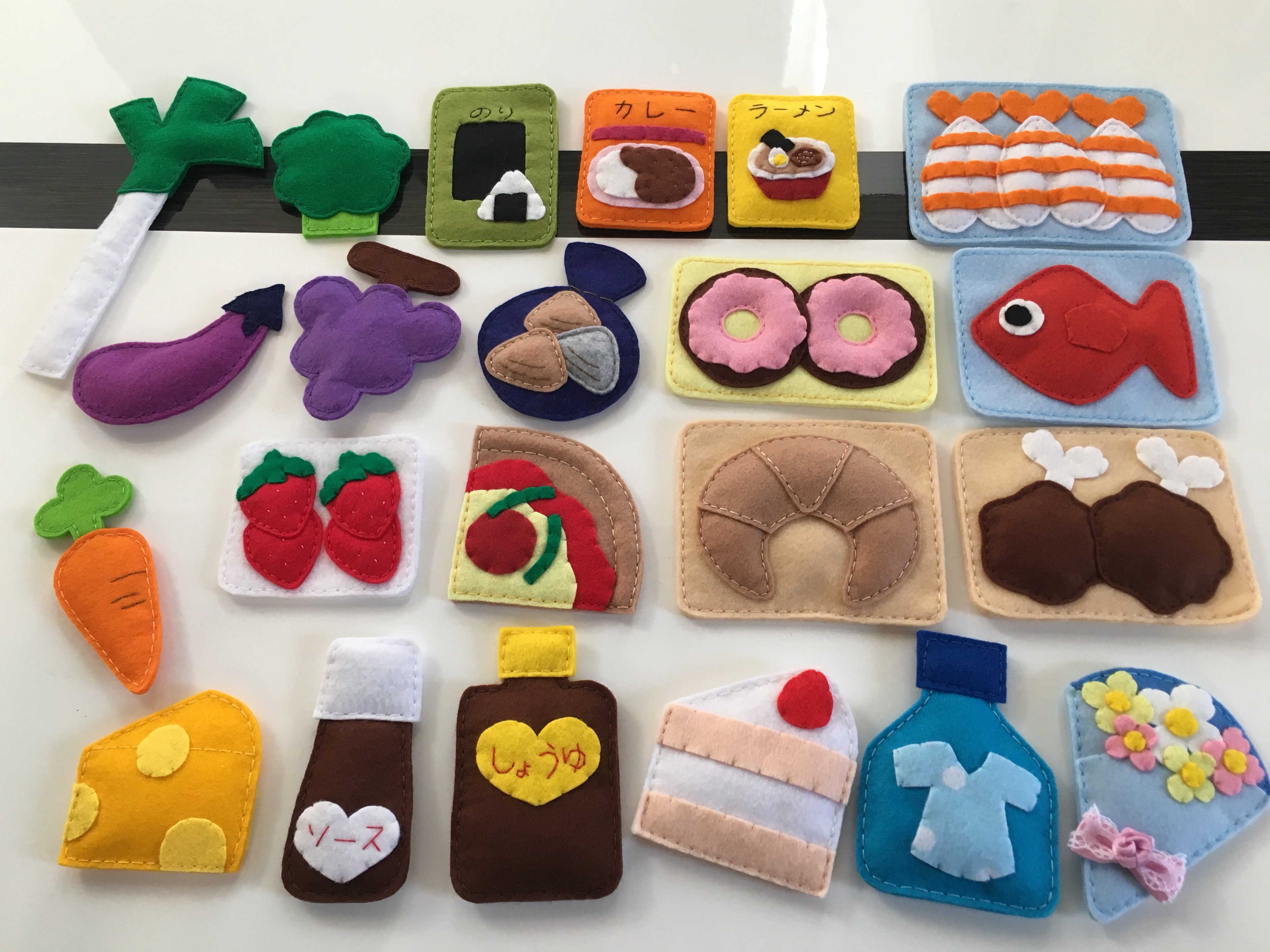 【1000円以上orまとめ買い＝交渉Ok♡】ハンドメイド　フェルト 1000円以上orまとめ買い＝交渉Ok♡様専用】ハンドメイド フェルト 1000