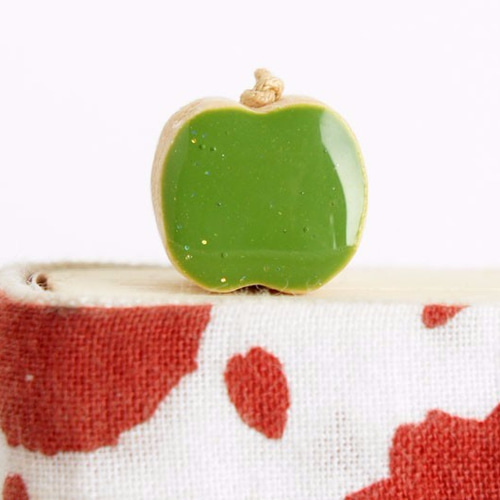 青リンゴしおり (ブックマーカー) 書籤 URIJI(ゆりじ)工房 的作品