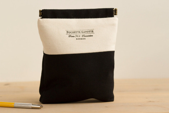 Spring Pouch *Black x Cream 兩色 No.12 第1張的照片