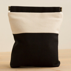 Spring Pouch *Black x Cream 兩色 No.12 第3張的照片