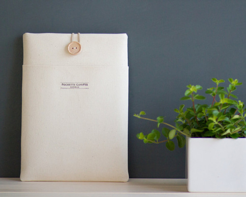 1_79ded8081fdf1484cb01384804a5