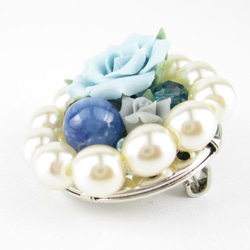 カイヤナイトが輝く花束を受け取ったのならば、ココロの窓を開けてみよう。<1点もの創作ブローチ>SB523 2枚目の画像