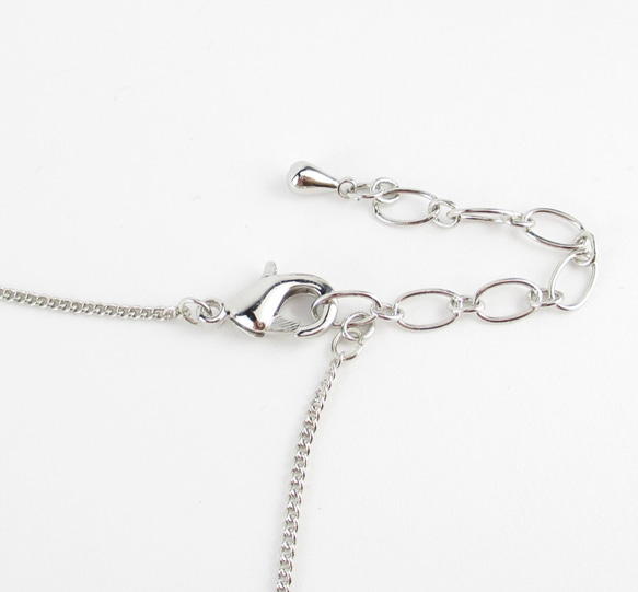 オニキスのような漆黒の髪色をした君の後ろ姿、今となってはとても懐かしい。<1点ものネックレス>ON77 4枚目の画像