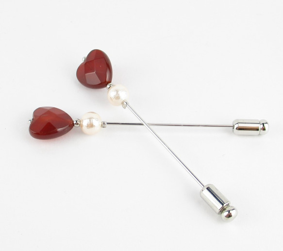 この感情とは裏腹に、今日だけは優しい笑顔でメノウを包んであげよう。<創作ハットピン>AP024 3枚目の画像