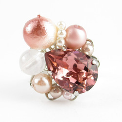 季節の変わり目は、微妙に変化が多いから、ミルキークォーツに身を委ねたい。<1点もの創作リング>SR585 1枚目の画像