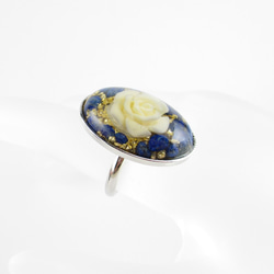 ラピスラズリに託した希望をもって覗いた望遠鏡の向こうには、一輪の薔薇がこちらを見ていた。<創作リング>SR608 2枚目の画像