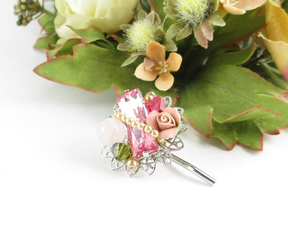 お江戸に咲くローズクォーツを眺めながら、鎧橋を渡りたい。<ぼぼ屋のポニーフック>PF020 1枚目の画像