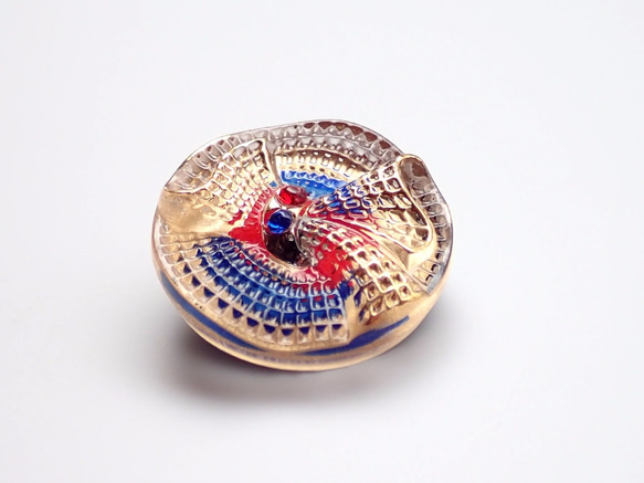 チェコのボタン　赤、青、金のリボン 3枚目の画像