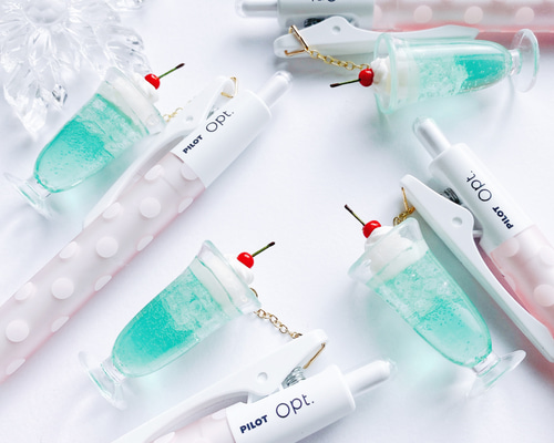 0_7ca67cb55bdf784529ad19d6ace5