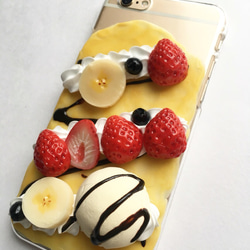 【iPhoneケース】 苺クレープのiPhoneケース  スイーツデコ 3枚目の画像