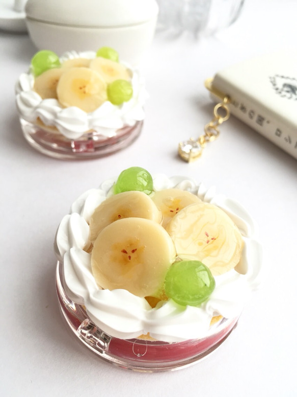 つやつやバナナ＆マスカットタルトの朱肉 スイーツデコ はんこ