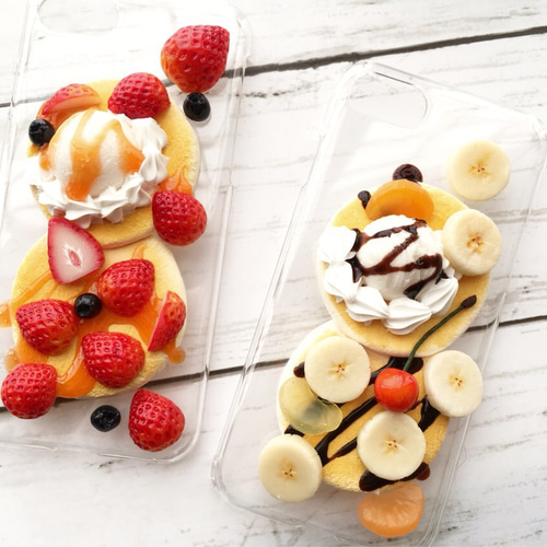 iPhoneケース つやつや苺のパンケーキ スイーツデコ iPhoneケース 
