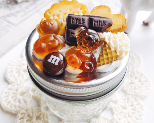 Lucky Cream Chocolate フェイクスイーツデコ　パンケーキ瓶 Lucky Cream Chocolate フェイクスイーツデコ パンケーキ瓶 Serendip
