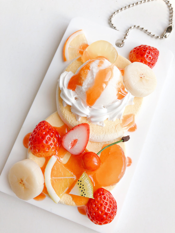 icカード ケース　 フルーツパンケーキのケース   TASPO Suica  定期入れ 1枚目の画像