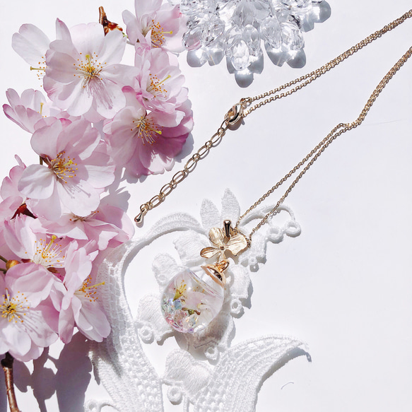pastel macaron 桜のガラスドーム spring   ネックレス 5枚目の画像