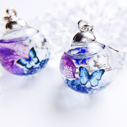 636】 ピアス 紫陽花 あじさい フラワー 花 ガラスドーム